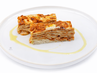 Lasagne alla bolognese e mozzarella filante