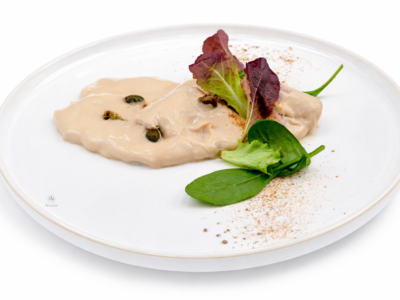 Vitello tonnato con capperi