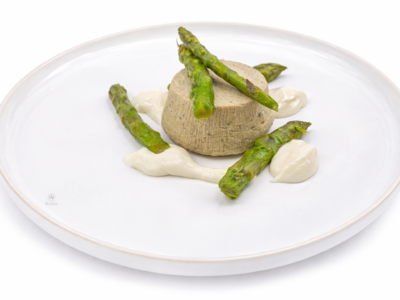 Budino di asparagi  con crema di grana padano ( da aprile fino a fine maggio )