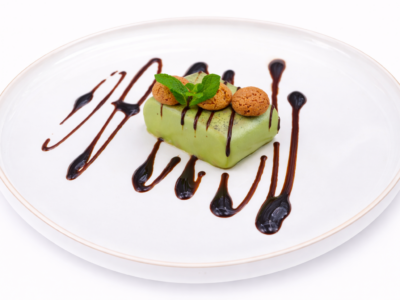 Panna cotta al pistacchio e mandorle